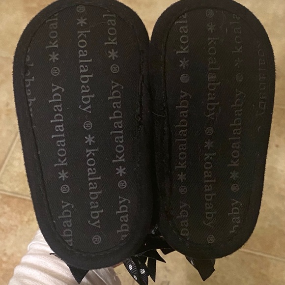 Koala Kids Baby Infant Girl Fur Soft Sole Booties - Picture 2 of 2